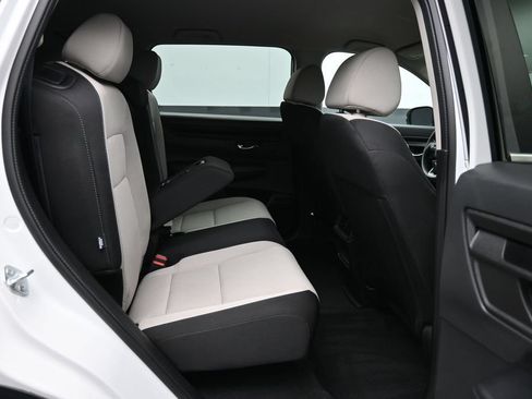 Certified 2025 Honda CR-V LX image 22