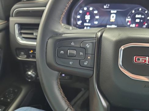 Used 2023 GMC Yukon XL AT4 w/ LPO, Floor Liner Package AWD/4WD image 20