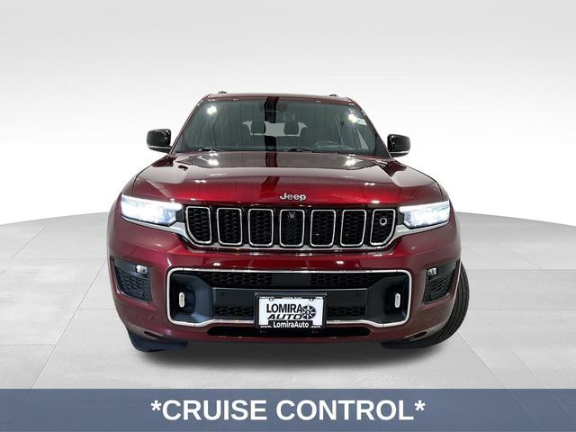 Used 2021 Jeep Grand Cherokee L Overland w/ Advanced Protech Group III AWD/4WD image 3