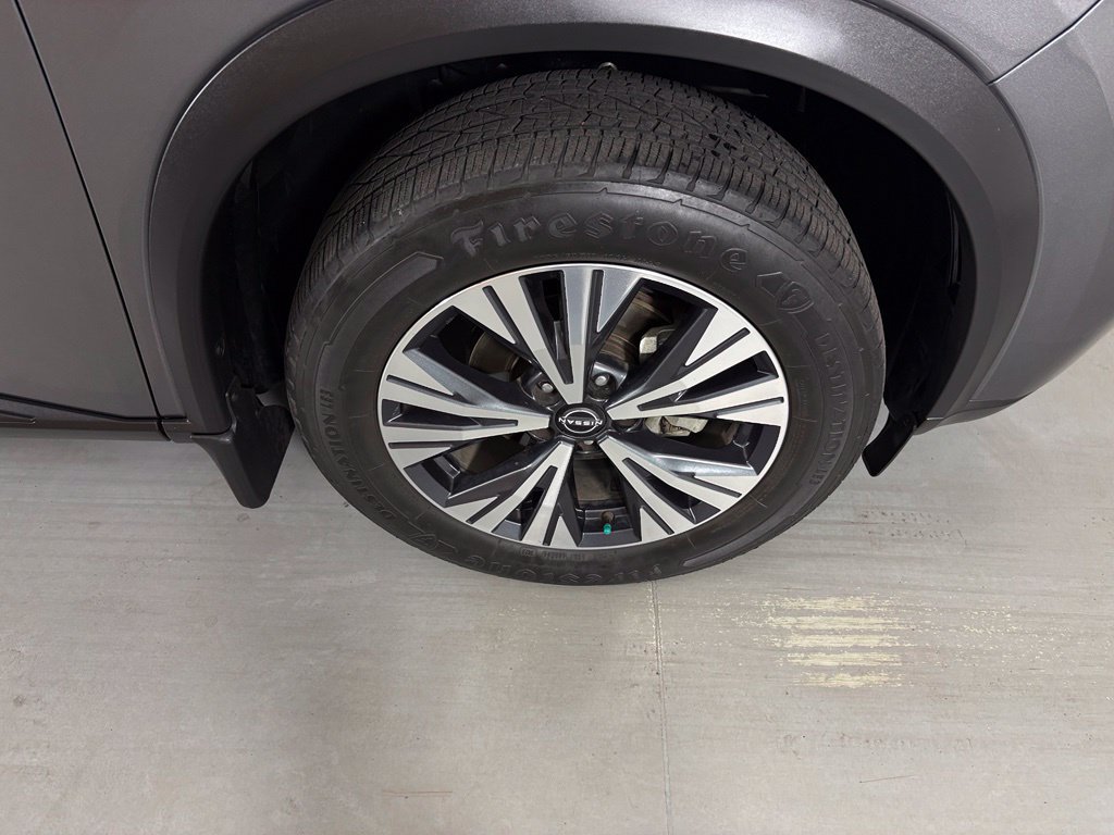 Used 2022 Nissan Rogue SV FWD image 10