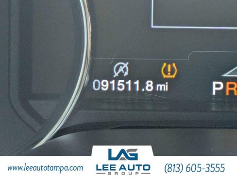Used 2018 Ford F150 Platinum w/ Equipment Group 701A Luxury AWD/4WD image 27