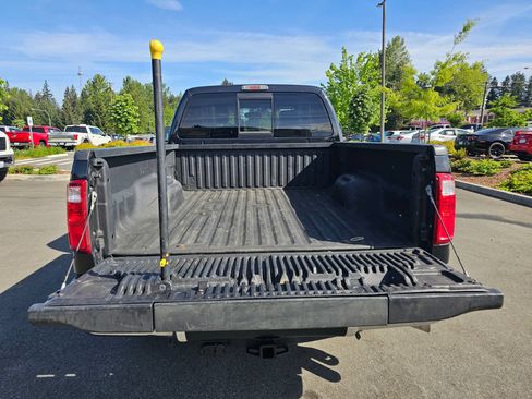 Used 2015 Ford F250 Lariat w/ Lariat Interior Package AWD/4WD image 9