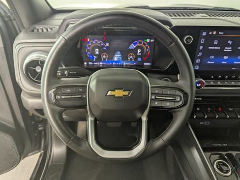 Used 2024 Chevrolet Colorado LT w/ LT Convenience Package III AWD/4WD image 14