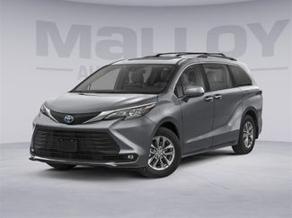 New 2026 Toyota Sienna XLE video 1