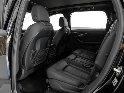 Used 2020 Audi Q7 2.0T Premium Plus w/ Premium Plus Package image 33