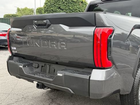 Used 2025 Toyota Tundra SR5 AWD/4WD image 10
