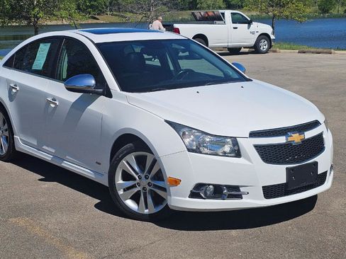 Used 2014 Chevrolet Cruze LTZ w/ RS Package image 2