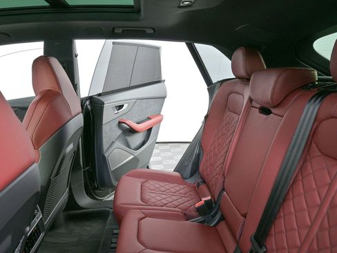 New 2026 Audi SQ8 Prestige AWD/4WD image 21