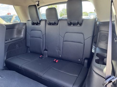 New 2026 Nissan Pathfinder Platinum w/ Cargo Package AWD/4WD image 22