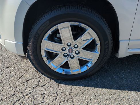 Used 2015 GMC Acadia Denali image 34