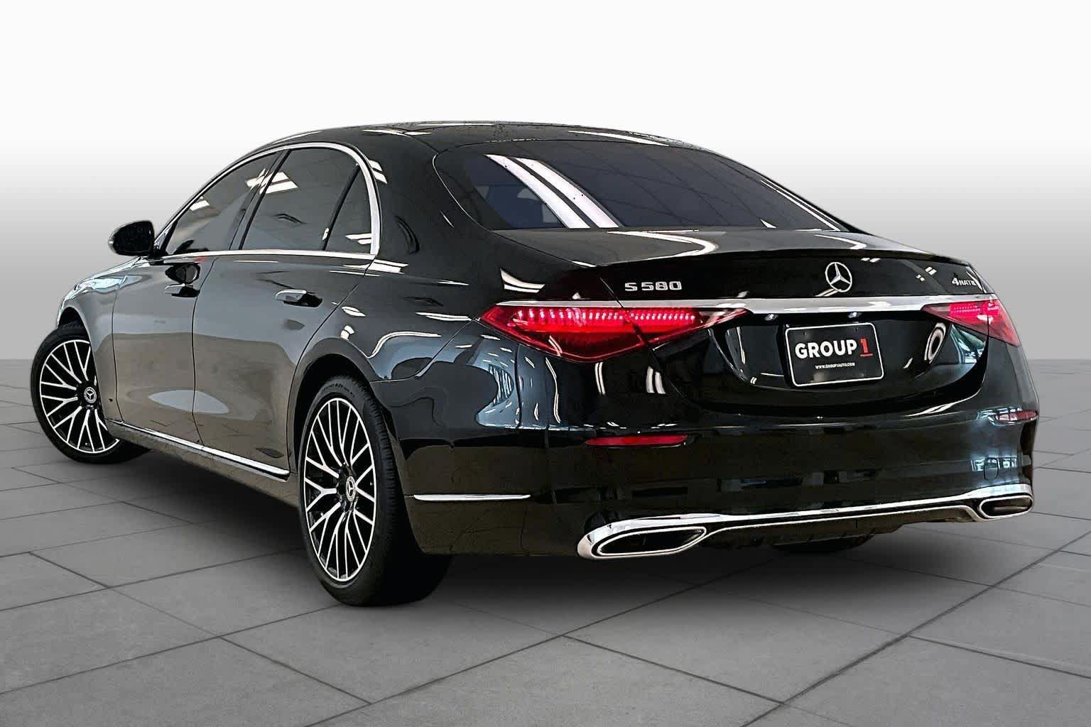 Used 2025 Mercedes-Benz S 580 4MATIC Sedan image 11