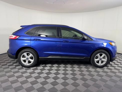 Used 2020 Ford Edge SE AWD/4WD image 6