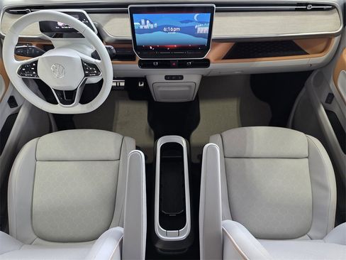 New 2025 Volkswagen ID. Buzz 1st Edition image 19