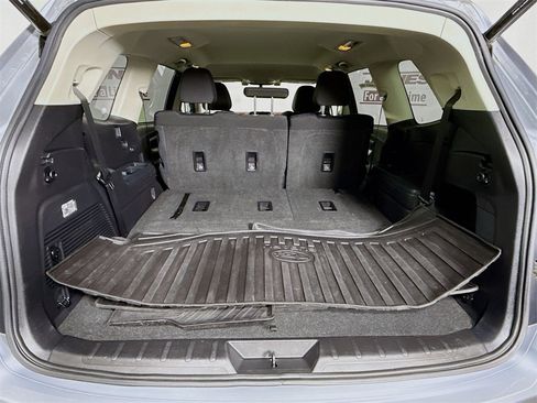 Used 2019 Subaru Ascent Premium image 28