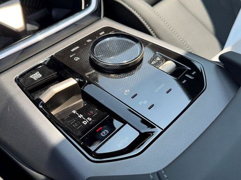 Used 2025 BMW X3 xDrive30i w/ Convenience Package image 28