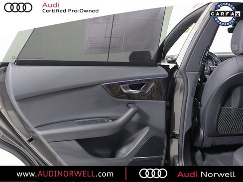 Certified 2021 Audi Q8 Prestige w/ Prestige Package image 23