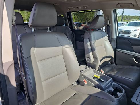 Used 2016 Honda Odyssey Touring image 14