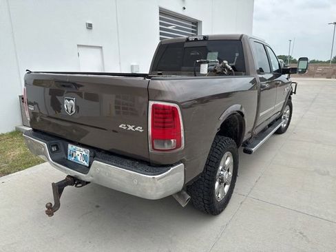 Used 2018 RAM 2500 Laramie w/ Convenience Group AWD/4WD image 2