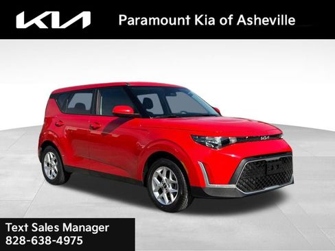 Used 2024 Kia Soul LX w/ Option Group 015 image 1