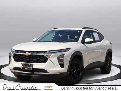 Used 2025 Chevrolet Trax LT