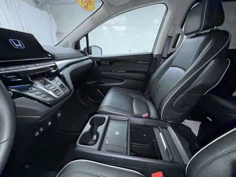 Used 2025 Honda Odyssey Touring image 23