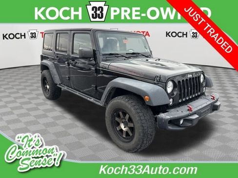 Used 2016 Jeep Wrangler Unlimited Rubicon image 1