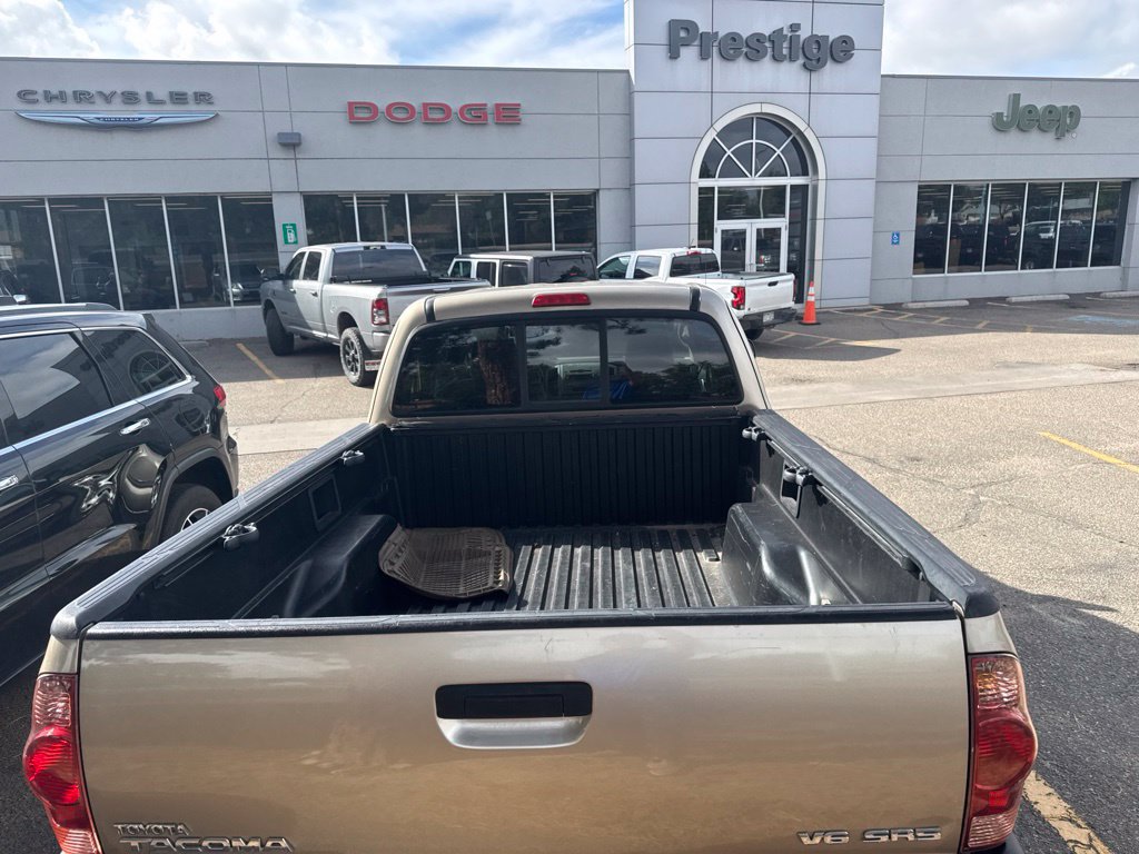 Used 2005 Toyota Tacoma 4x4 Access Cab w/ SR5 Pkg #3 image 10