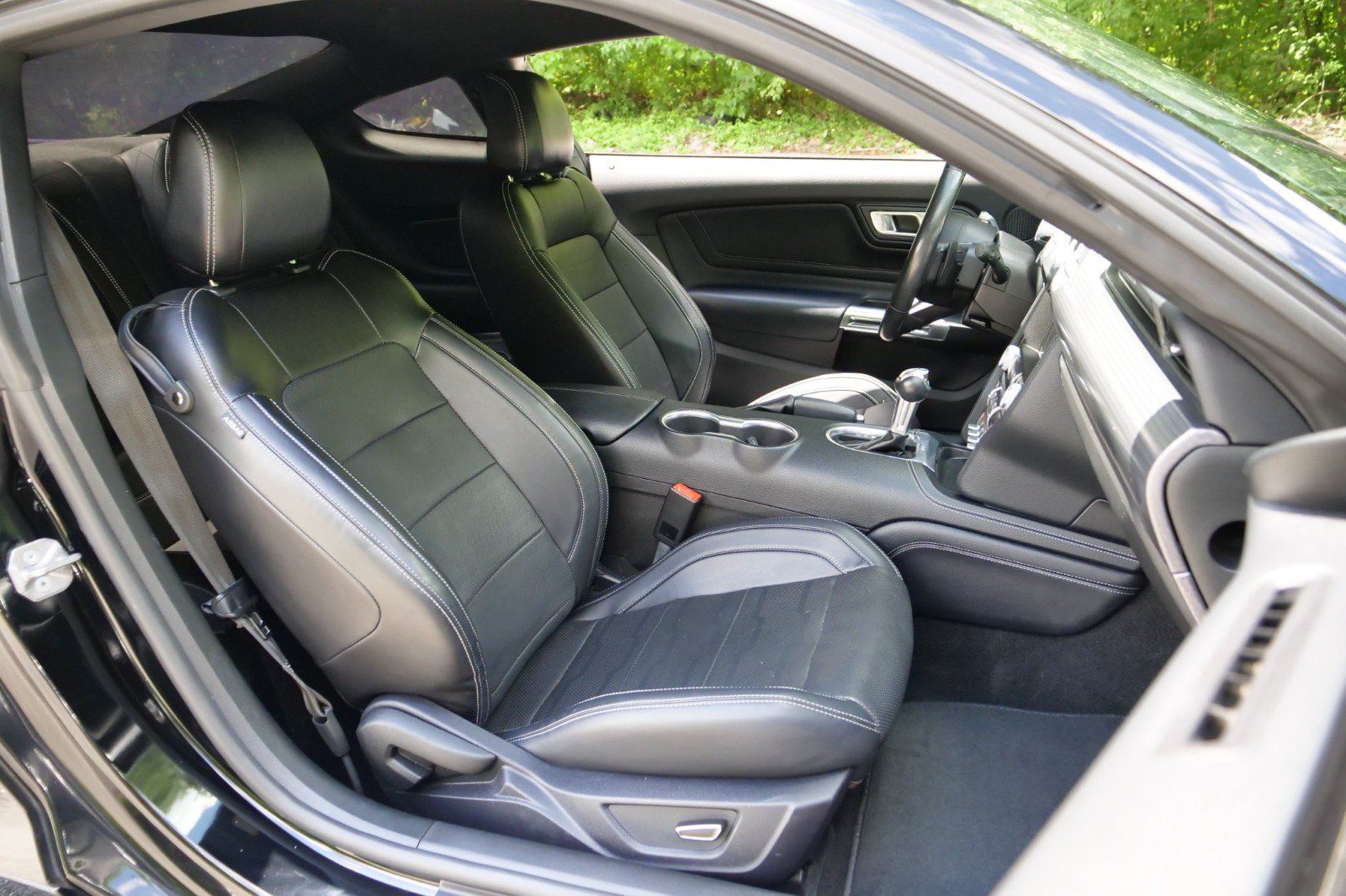 Used 2019 Ford Mustang GT Premium w/ GT Performance Package RWD image 22