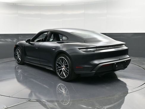 New 2026 Porsche Taycan image 3