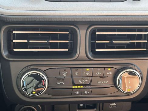 Used 2023 Ford Maverick Lariat w/ Equipment Group 500A Standard image 22