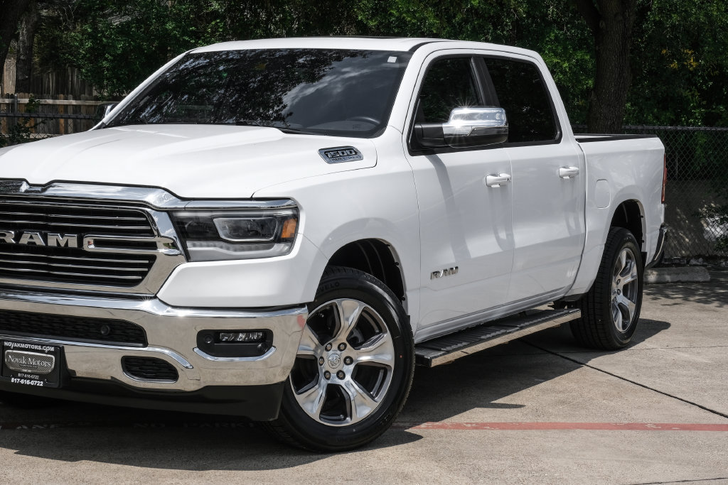 Used 2023 RAM 1500 Laramie AWD/4WD image 14
