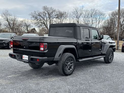 New 2026 Jeep Gladiator Sport AWD/4WD image 23