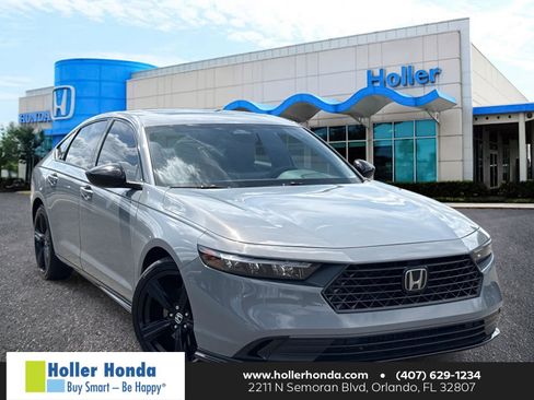 Used 2023 Honda Accord Sport image 1