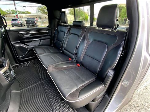 Used 2025 RAM 1500 Laramie image 21