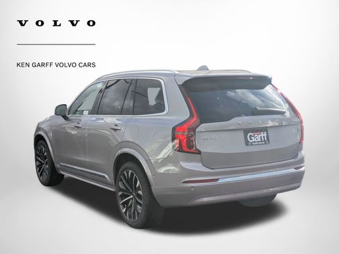 New 2026 Volvo XC90 B6 Plus w/ Protection Package Premier image 5