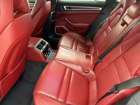 Used 2022 Porsche Panamera GTS AWD/4WD image 20