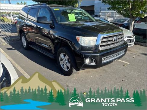 Used 2016 Toyota Sequoia SR5 AWD/4WD image 1