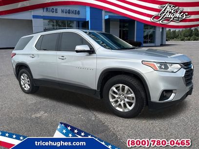 Used 2020 Chevrolet Traverse LT w/ Driver Confidence II Package