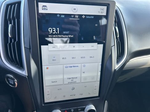 Used 2022 Ford Edge SEL w/ Convenience Package image 35