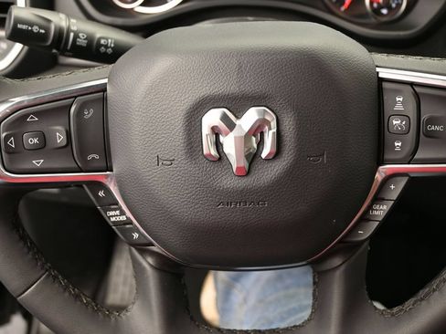 Used 2026 RAM 1500 Laramie AWD/4WD image 14