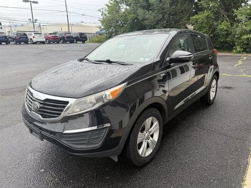 Used 2013 Kia Sportage LX AWD/4WD image 3