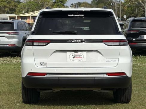 New 2026 Jeep Grand Cherokee Limited w/ Luxury Tech Group II RWD image 12
