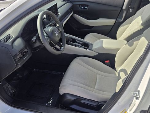 Used 2024 Honda Accord LX image 10
