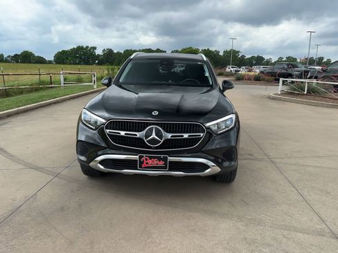 Used 2024 Mercedes-Benz GLC 300 image 3