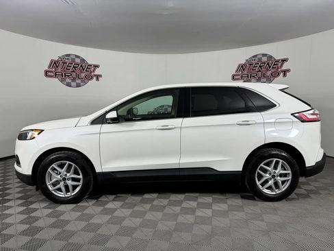Used 2024 Ford Edge SEL w/ Convenience Package image 4