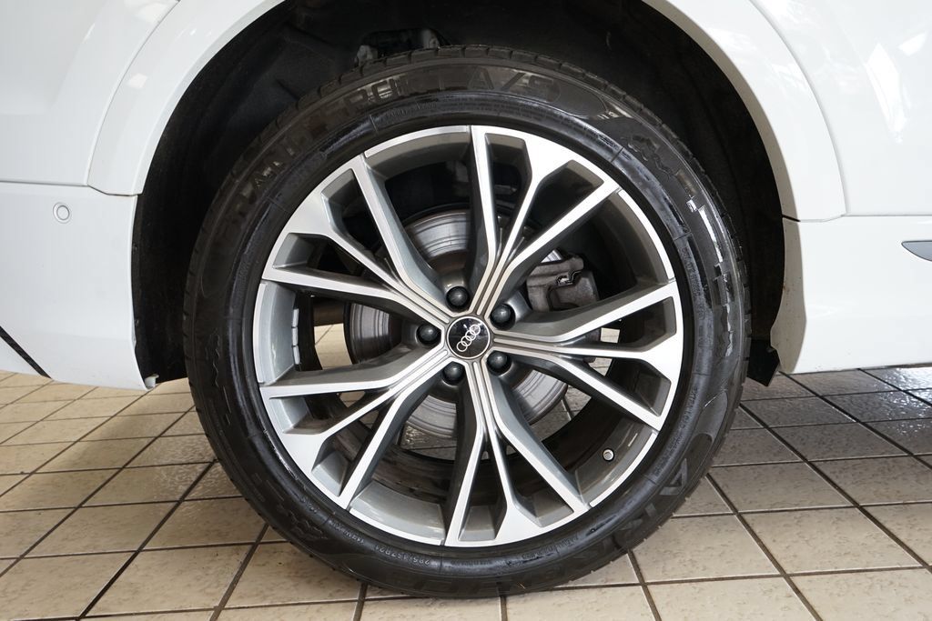 Used 2023 Audi Q8 Premium Plus AWD/4WD image 69
