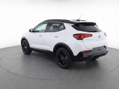 Used 2024 Buick Encore GX Sport Touring image 6