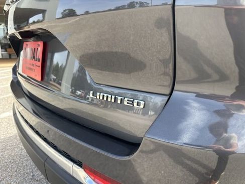 Used 2022 Jeep Grand Cherokee Limited image 56