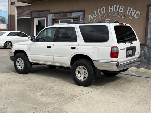 Used 2000 Toyota 4Runner 2WD image 7