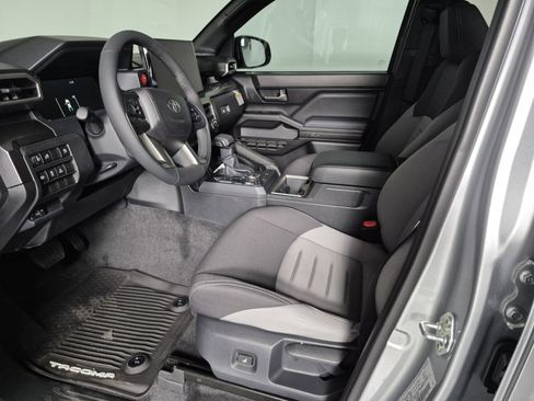 New 2025 Toyota Tacoma 4x4 Double Cab Hybrid image 14